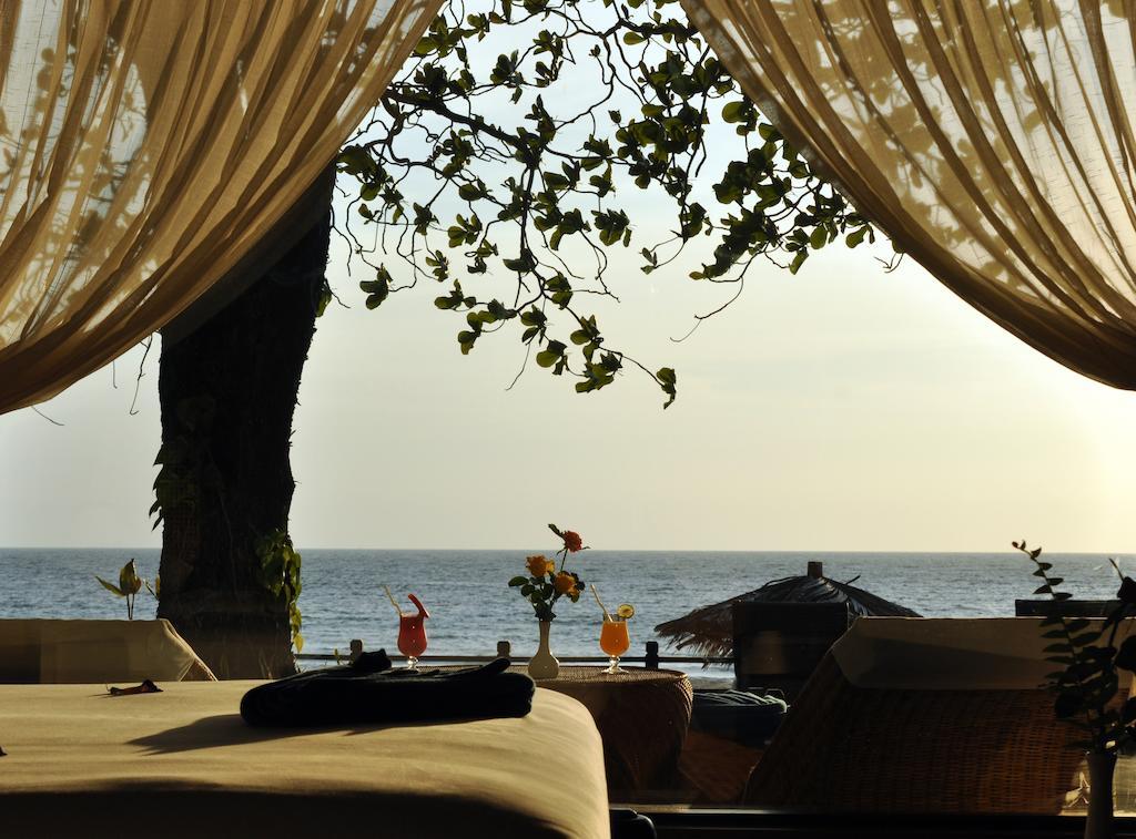 Thande Beach Hotel - Ngapali Rum bild